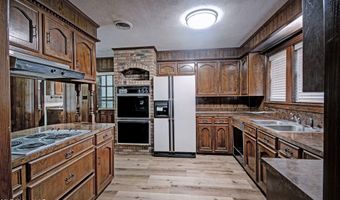 1229 Holly Bush Rd, Brandon, MS 39047