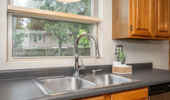 8385 Bridle Rd, Anderson Twp., OH 45244