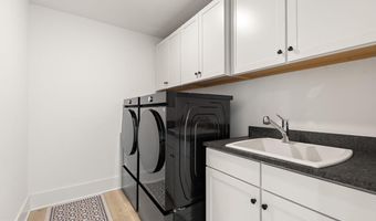 40373 WINDYHILL FARMS Dr, Aldie, VA 20105