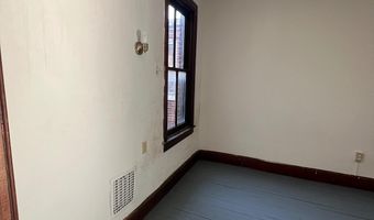 347 E KING St, York, PA 17403
