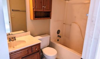 4043 Sun Tide Ct, Arnold, MO 63010
