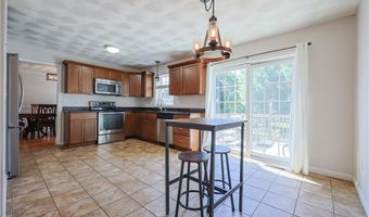 71 Francis Ave, East Providence, RI 02915
