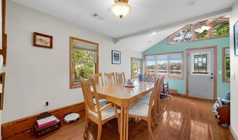 42034 N East Rd, Antioch, IL 60002