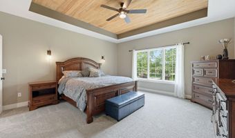 6264 Deer Hollow Rd, Auburn, IN 46706