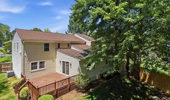 4003 KLOMAN St, Annandale, VA 22003