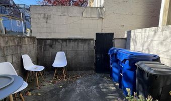 324 S CASTLE St, Baltimore, MD 21231