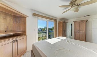 872 N SHORE Dr, Anna Maria, FL 34216