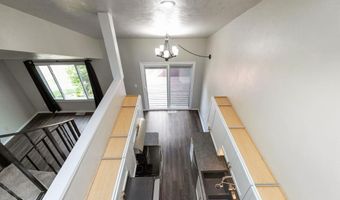 2470 W GLENDALE Ave 2D, Appleton, WI 54914
