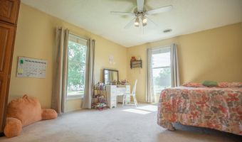 408 S Hall St 8, Algona, IA 50511