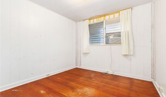 99-1178 Halawa Hts Rd, Aiea, HI 96701