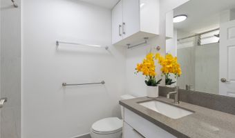 2542 Date St 501, Honolulu, HI 96826
