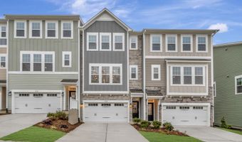 2724 Hunter Woods Dr, Apex, NC 27502