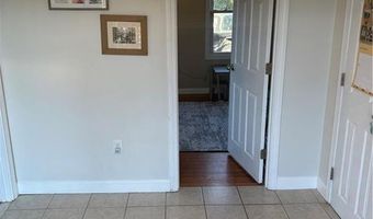 321 Laten Knight Rd, Cranston, RI 02921