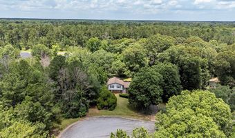 911 BENCHMARK Dr, Albany, GA 31721