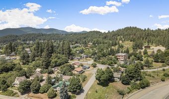 6511 Comanche St, Bonners Ferry, ID 83805