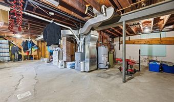 2207 Ridgevue Ave, Aliquippa, PA 15001