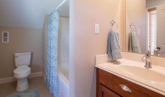 16301 Highlands Log Dr, Abingdon, VA 24210