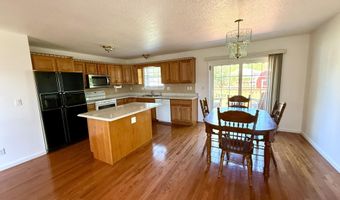 610 Aqua View Dr, Alpena, MI 49707