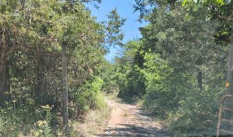 107 Hollar Rd, Anadarko, OK 73005