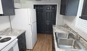 15550 NW Broad St, Altha, FL 32421