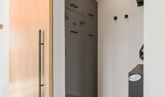 1952 Little Cottage Ln, Bozeman, MT 59715