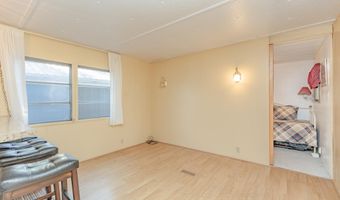 92 Rohr St #5, Arnolds Park, IA 51331