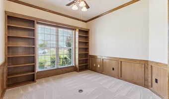 506 Fieldcrest Dr, Chickasha, OK 73018