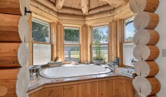 2405 Nicholson Ln, Albion, MI 49224