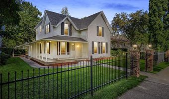 204 N Huber St, Anamosa, IA 52205
