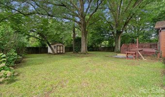 1818 Woodland Dr, Charlotte, NC 28205