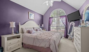 739 Running Creek Ln, Boiling Springs, SC 29316