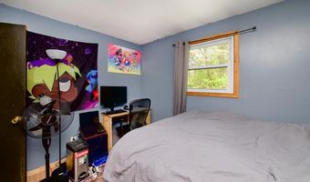 448 Bunker Hill Rd, Auburn, NH 03032