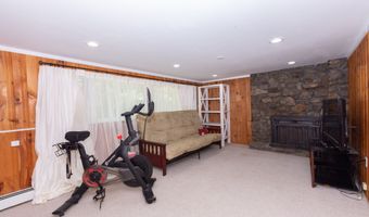 33 School Rd, Bolton, CT 06043
