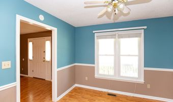 145 N Clemson Dr, Barnwell, SC 29812