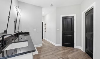 410 Miracle Ct, Andrews, SC 29510
