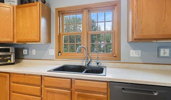 5835 Scenic Acres Rd, Aurora, MN 55705