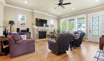 608 Cottage Ln, Benton, AR 72019