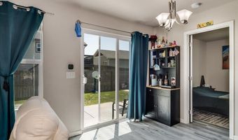 615 APRICOT St, Cheyenne, WY 82007