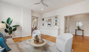 66 FRANKLIN St #418, Annapolis, MD 21401
