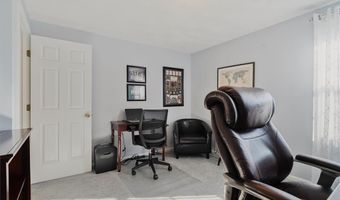 26 Scituate Farms Dr, Cranston, RI 02921