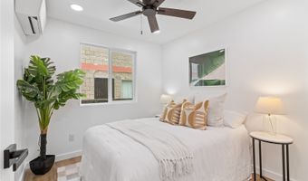 631 Punaa St, Kailua, HI 96734