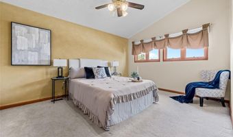 2718 Bryden, Alton, IL 62002