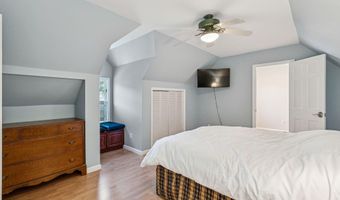 210 Old Plantation Dr W, Beaufort, SC 29907