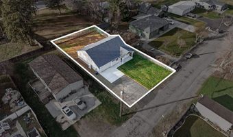 307 6th St, Benton City, WA 99320