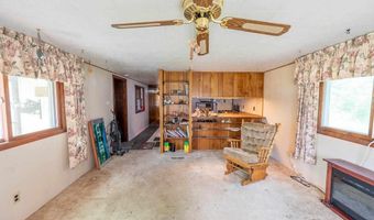 5464 Spruce St, Aurora, MN 55705