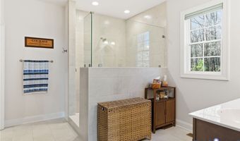 124 Axton Ln, Ashland, VA 23005