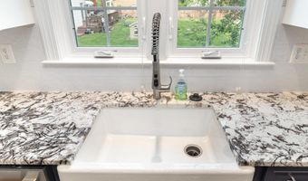 5325 FRANCONIA Rd, Alexandria, VA 22310