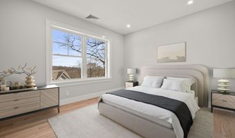 24 Hillandale Rd, Danbury, CT 06811