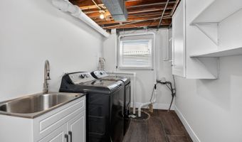 51 W Marilyn Ter, Addison, IL 60101