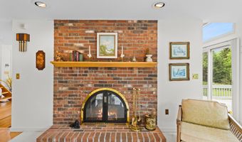 376 Flint St, Barnstable, MA 02630
